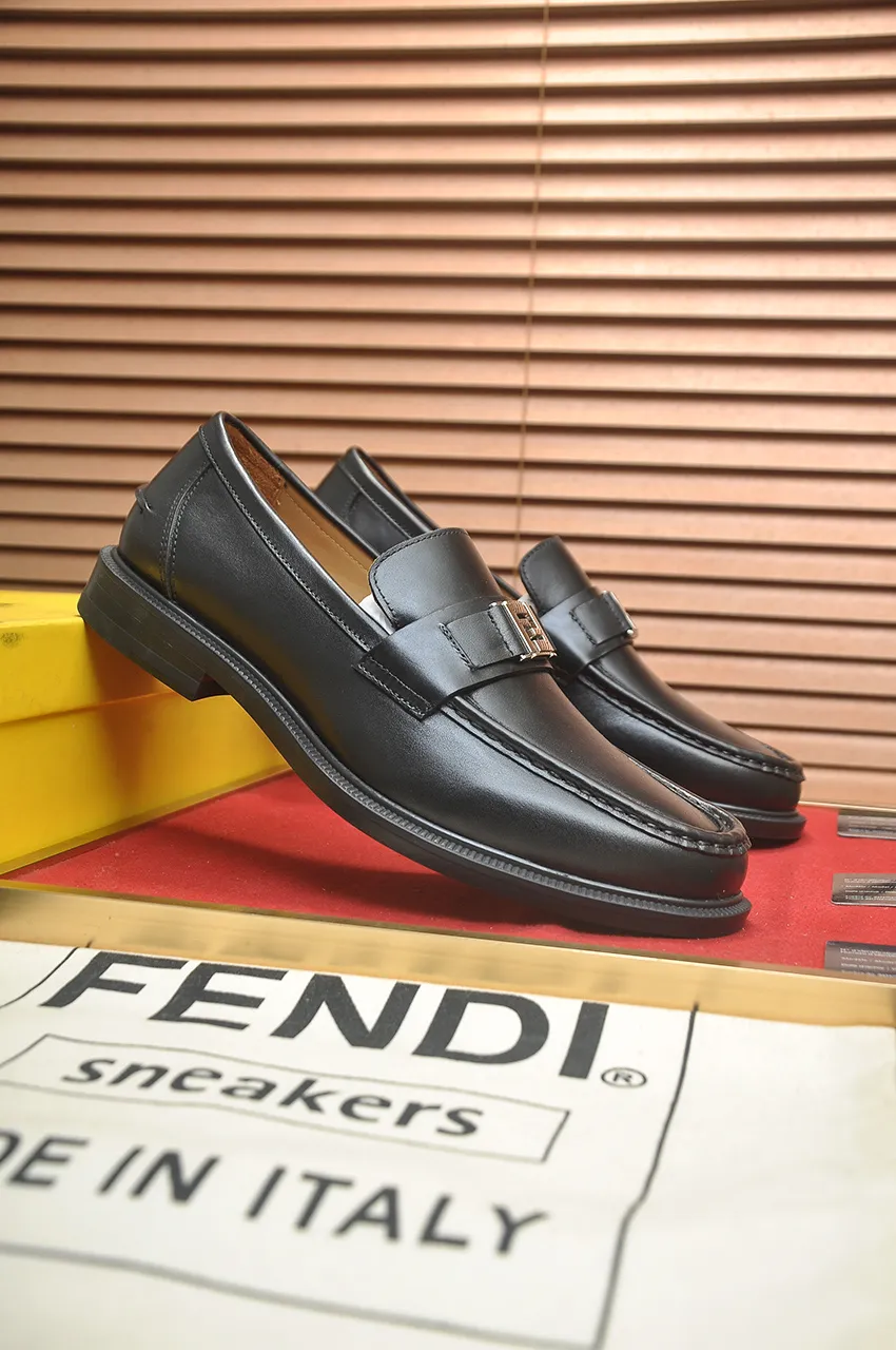 Men's shoes 💰500💶 [FENDI] The latest high-end men's shoes in Hong Kong! Original quality. The upper is made of imported cowhide material and cowhide lining! Super comfortable on the foot, original wear-resistant outsole, luxurious, fashionable, casual and versatile! Size: 38-45 (45 customized)